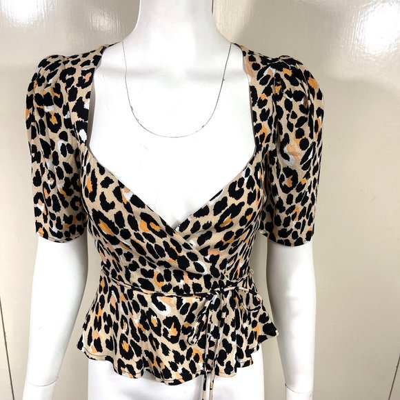 NWT Astr leopard print Wrap Peplum Top - Picture 3 of 12